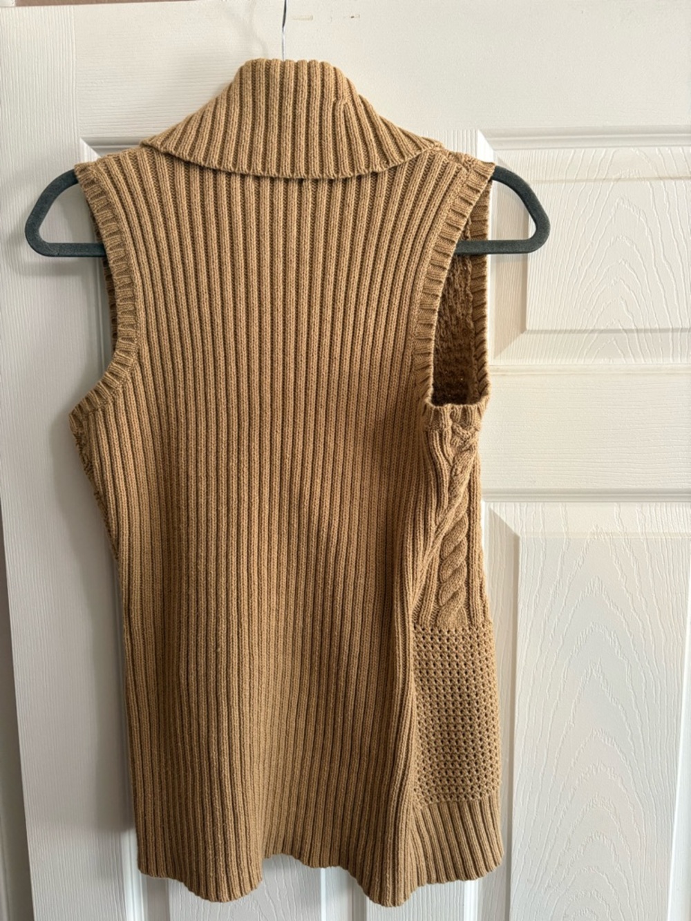 Lauren Ralph lauren cable knit sleeveless tan sweater vest belted size large - Picture 2 of 4